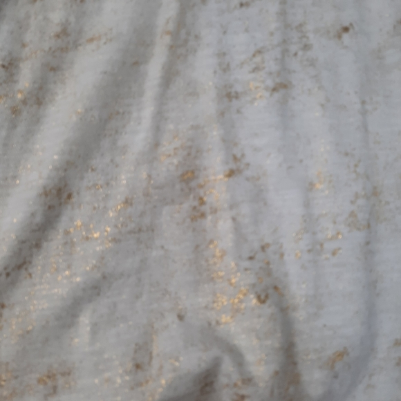 And eawy two piece top size XXL - Picture 2 of 7